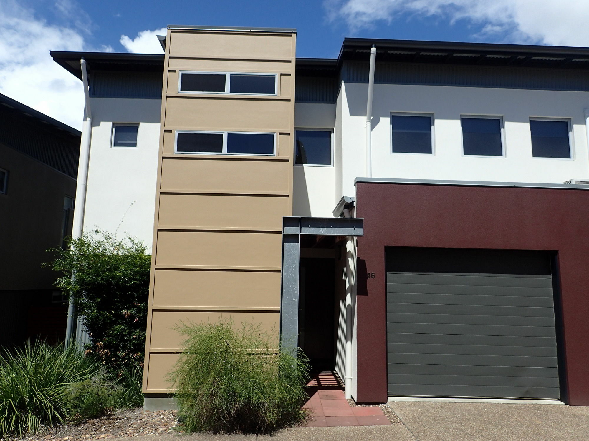 Quarterdecks Retreat Villa Urangan Exterior foto